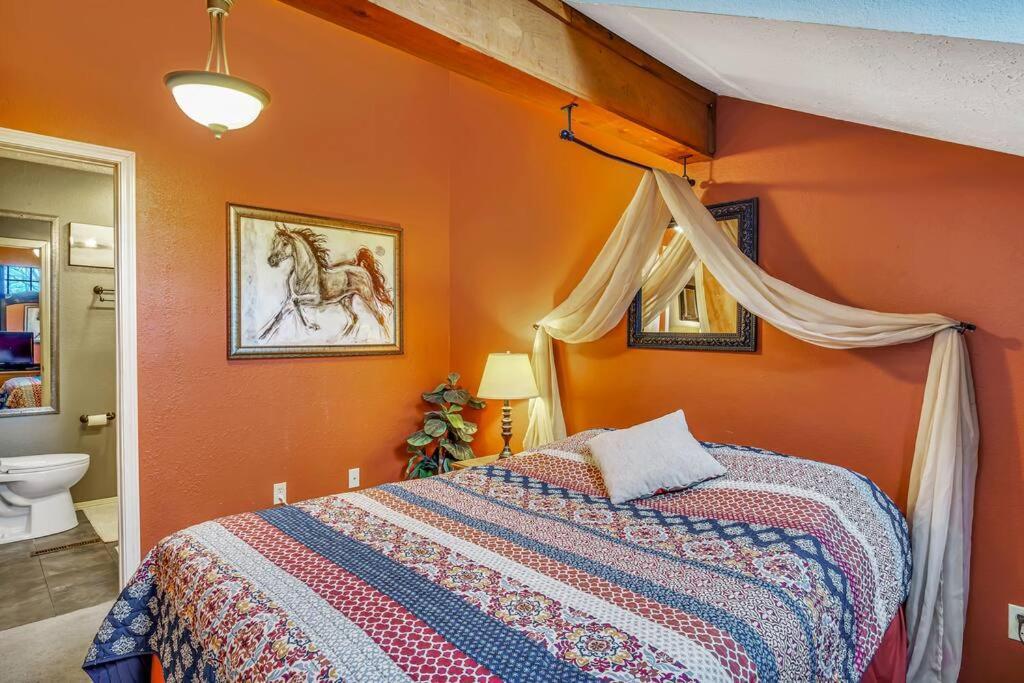 3 Bedroom Log Cabin Condo Close To Everything! Branson Eksteriør billede